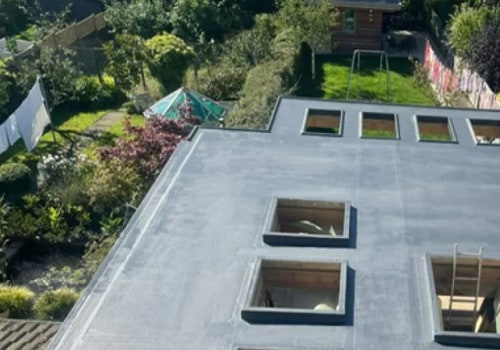 Exploring the Benefits and Drawbacks of Flat Roofs